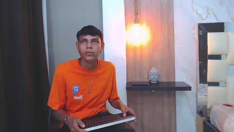 max online show from 10, 9, 2025