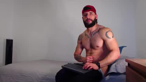 Snapshot of max_xl_ chatting on 25, 11, 2025 max_xl_ online show from 25, 11, 2025