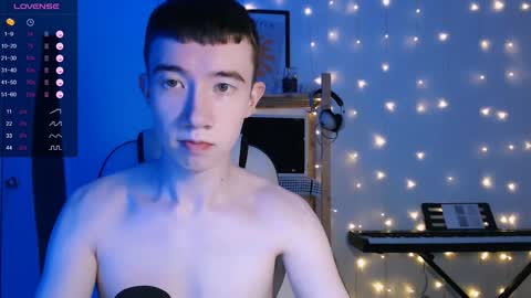 Snapshot of max_zife chatting on 12, 12, 2024 Max online show from 12, 12, 2024