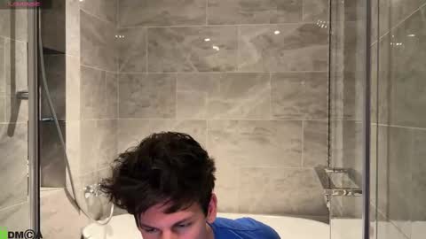 Snapshot of maxandtam chatting on 9, 10, 2025 Max online show from 9, 10, 2025