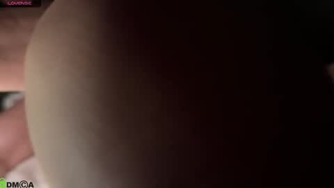 Snapshot of maxandtam chatting on 25, 10, 2025 Max online show from 25, 10, 2025