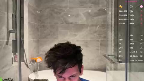 Snapshot of maxandtam chatting on 29, 10, 2025 Max online show from 29, 10, 2025