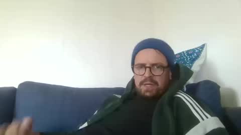 maxhorn591 online show from 10, 3, 2026