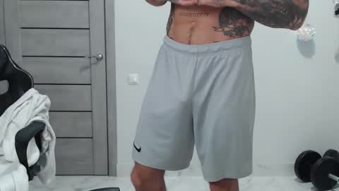 Snapshot of maxi_foxxx chatting on 13, 2, 2026 Maximus Fox online show from 13, 2, 2026