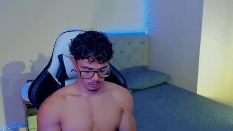 Snapshot of maxiimus__ chatting on 25, 9, 2025 Maximus online show from 25, 9, 2025