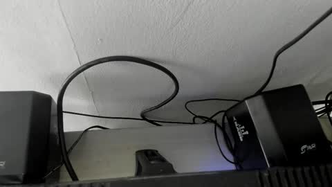 Snapshot of maximiliano_khalil chatting on 3, 11, 2025 Maximiliano online show from 3, 11, 2025