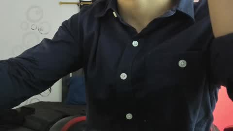 Snapshot of maximiliano_khalil chatting on 26, 11, 2025 Maximiliano online show from 26, 11, 2025