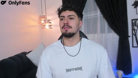 Maximo online show from 3, 2, 2025