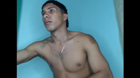 Maximo Aron Vega online show from 9, 12, 2024