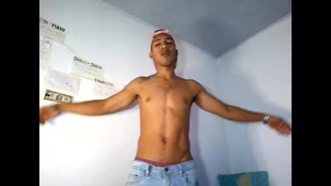 Snapshot of maximo_vega_new chatting on 2, 3, 2026 Maximo Aron Vega online show from 2, 3, 2026