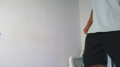 Snapshot of maximo_vega_new chatting on 15, 3, 2026 Maximo Aron Vega online show from 15, 3, 2026