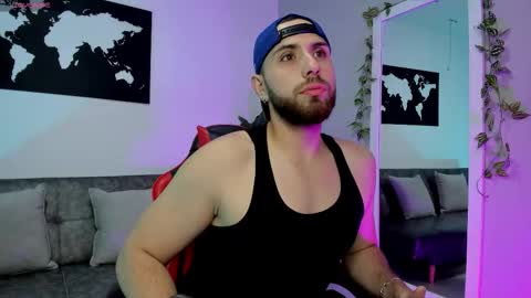 Maximo Wolf online show from 2, 12, 2025