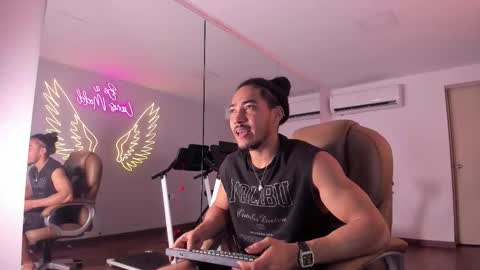 maximo_zahir online show from 3, 2, 2026