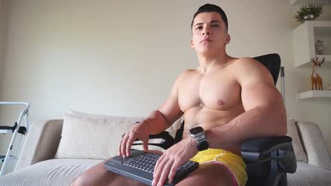 Sebastian online show from 12, 11, 2025