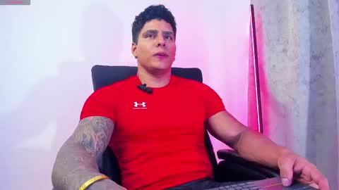 Snapshot of maximoscott_ chatting on 28, 2, 2025 Maximoscott online show from 28, 2, 2025