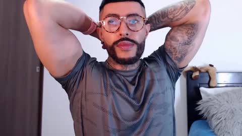 Independent Model online show from 11, 2, 2025