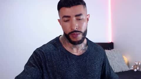 Independent Model online show from 14, 10, 2025