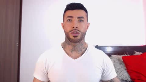 Independent Model online show from 4, 3, 2026