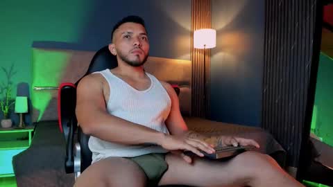 Maximus Clark online show from 5, 2, 2026