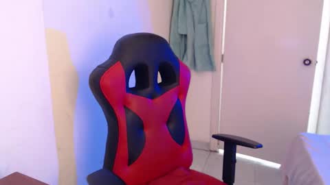 maxinesex_ online show from 17, 3, 2026