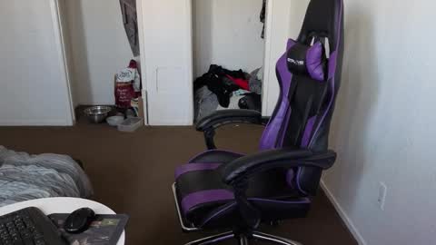  IG  online show from 20, 10, 2025