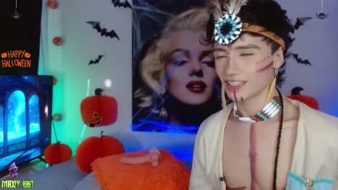 Snapshot of maxiy_001 chatting on 24, 10, 2025 Max online show from 24, 10, 2025