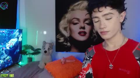 Snapshot of maxiy_001 chatting on 12, 11, 2025 Max online show from 12, 11, 2025