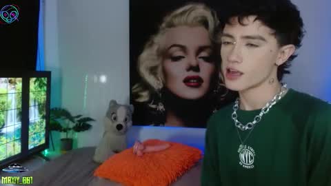 Snapshot of maxiy_001 chatting on 16, 11, 2025 Max online show from 16, 11, 2025