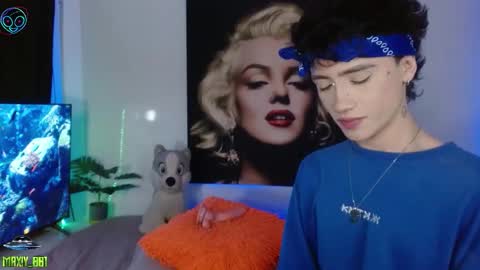 Snapshot of maxiy_001 chatting on 26, 11, 2025 Max online show from 26, 11, 2025