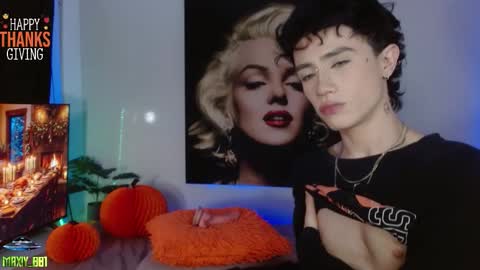 Snapshot of maxiy_001 chatting on 27, 11, 2025 Max online show from 27, 11, 2025