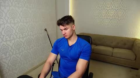 MaxKaiden online show from 20, 11, 2025