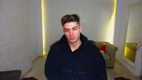 MaxKaiden online show from 14, 1, 2026