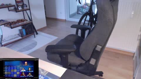 Snapshot of maxp0wer21 chatting on 28, 12, 2024 maxp0wer21 online show from 28, 12, 2024