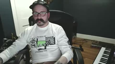 Snapshot of maxpower840 chatting on 8, 3, 2026 maxpower840 online show from 8, 3, 2026