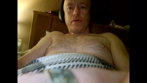 fuck those pink things right off ffs real deal or nowt  online show from 25, 3, 2026