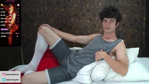 Snapshot of maxtopboy chatting on 8, 1, 2026 Max online show from 8, 1, 2026