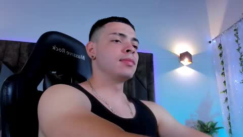 MAX online show from 3, 3, 2025