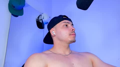 MAX online show from 18, 9, 2025