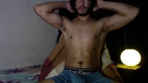 Snapshot of maxximus_10 chatting on 4, 1, 2025 maxximus_10 online show from 4, 1, 2025