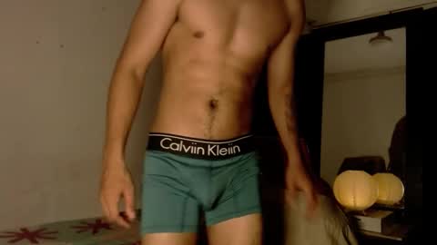 Snapshot of maxximus_10 chatting on 10, 1, 2025 maxximus_10 online show from 10, 1, 2025