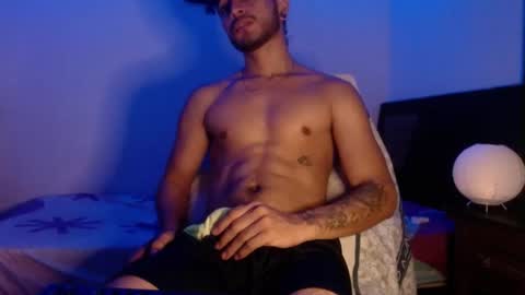 Snapshot of maxximus_10 chatting on 22, 1, 2025 maxximus_10 online show from 22, 1, 2025