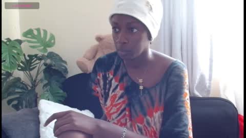 maxxinepetite online show from 8, 1, 2026