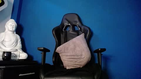 Snapshot of maxxxpowerful chatting on 31, 10, 2025 maxxxpowerful online show from 31, 10, 2025