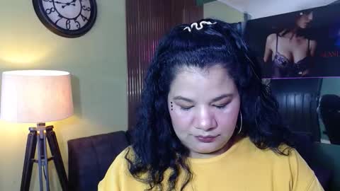 Snapshot of may_fk chatting on 22, 11, 2025 may_fk online show from 22, 11, 2025