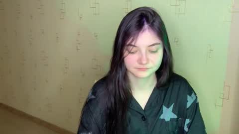 Snapshot of may_rollins chatting on 13, 11, 2025 may online show from 13, 11, 2025