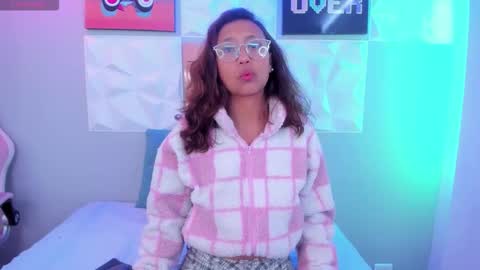 Maya online show from 16, 12, 2025