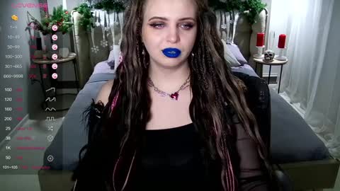 Maya Mils online show from 22, 12, 2024