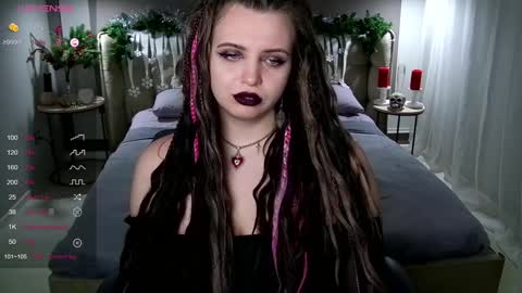 Maya Mils online show from 23, 12, 2024
