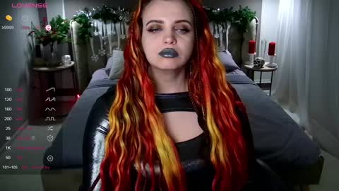 Maya Mils online show from 30, 12, 2024