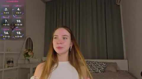 Snapshot of mayagreet chatting on 23, 9, 2025 My name is Kara online show from 23, 9, 2025